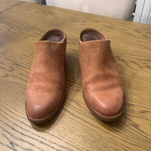 Born leather mule ankle boots. Sz 9